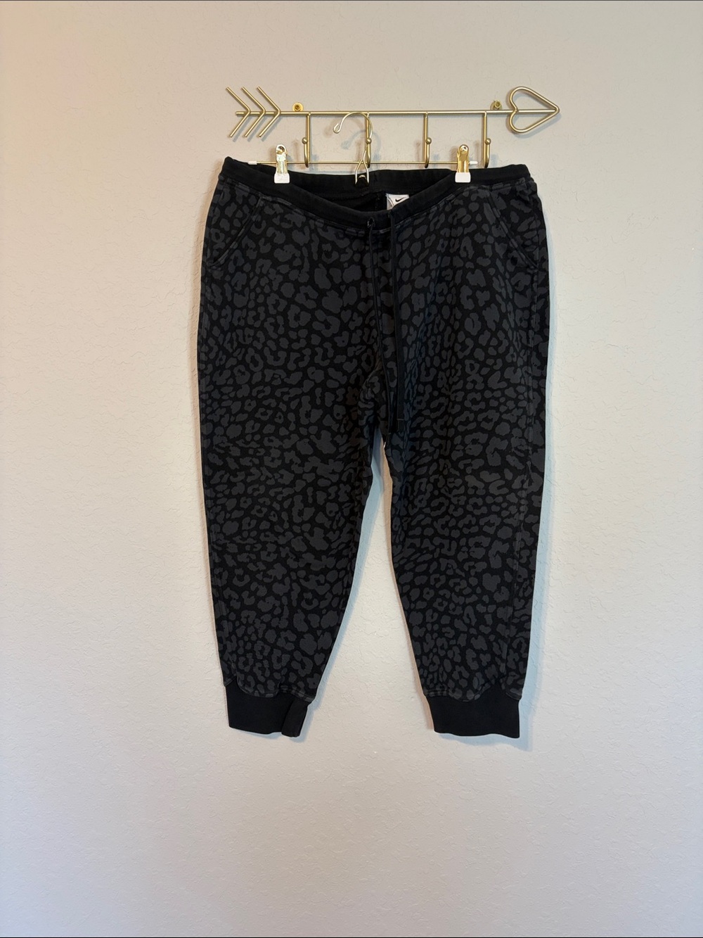 Nike Dri-FIT Leopard Print Jogger Pants Black Gray Size XXL